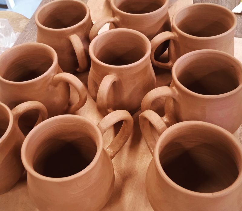 tasses en faïence brute - fabrication poterie artisanale tasses en faïence brute - fabrication poterie artisanale