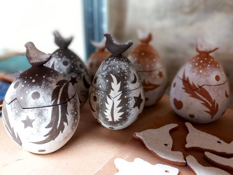 boîte en forme d'œuf - poterie contemporaine boîte en forme d'œuf - poterie contemporaine
